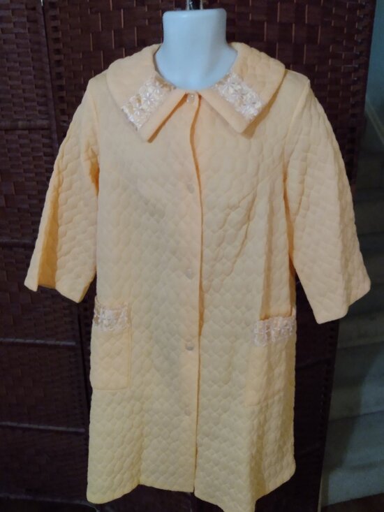 Other - Vintage NWT Kodel Fiberfill House Coat Robe Eastman Quilted Size 18 Granny Gown